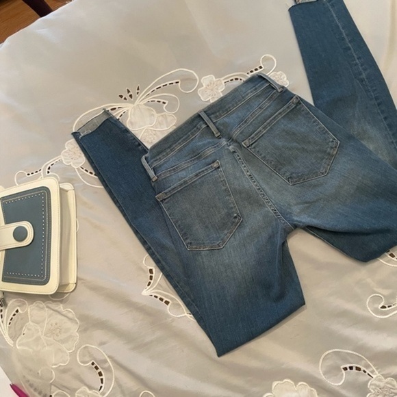 Frame Le Skinny Jeans - Picture 3 of 9